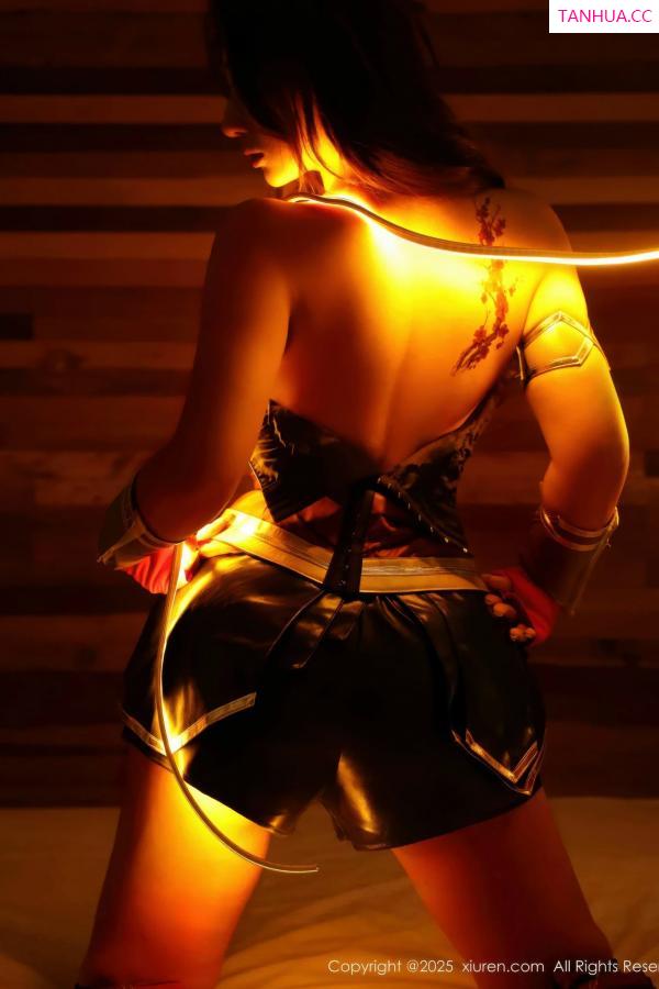   [XiuRen]高清写真图 2025.08.29 No.10710 金允希Yuki 神奇女侠第40张图片